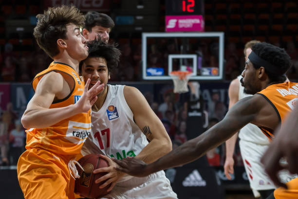 不仅稳定的 不仅稳定的