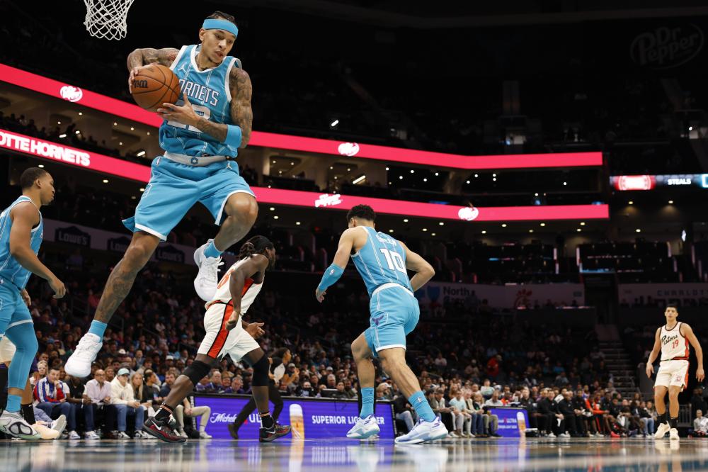 同样不容小 同样不容小